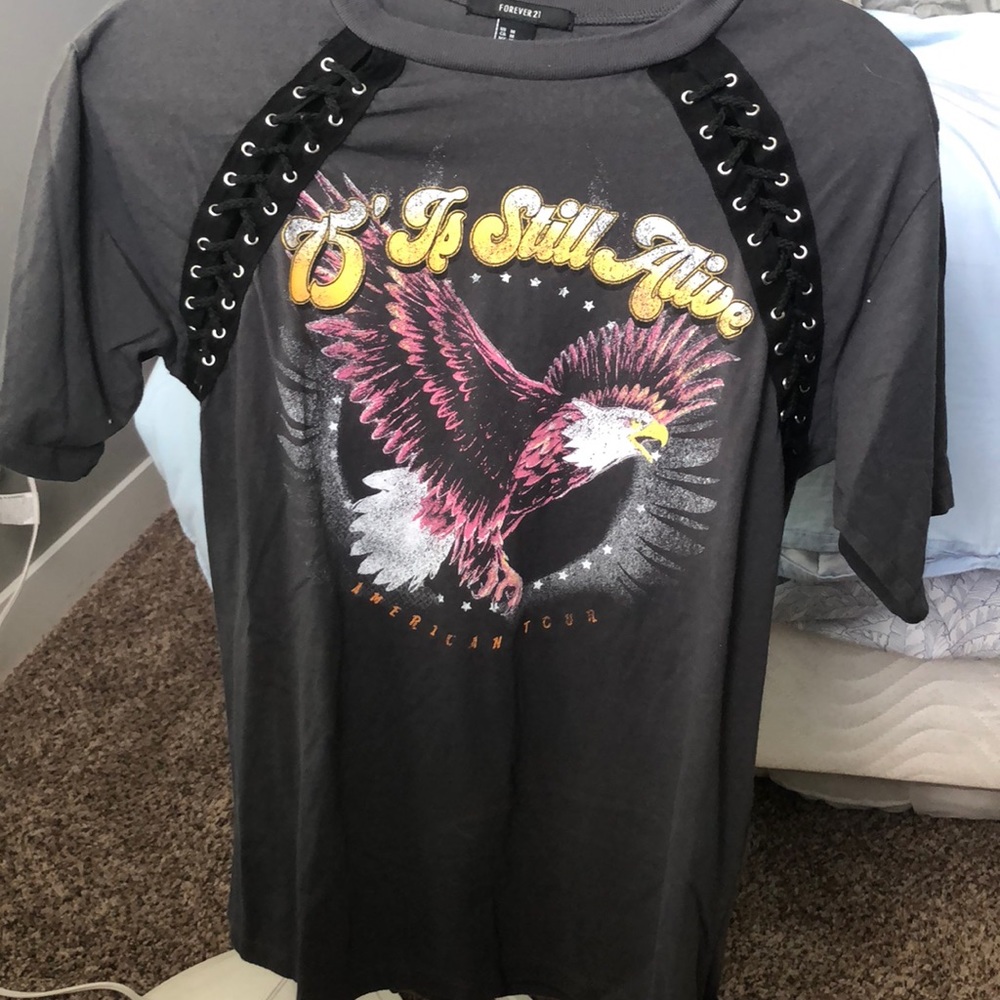 NWOT F21 Tee